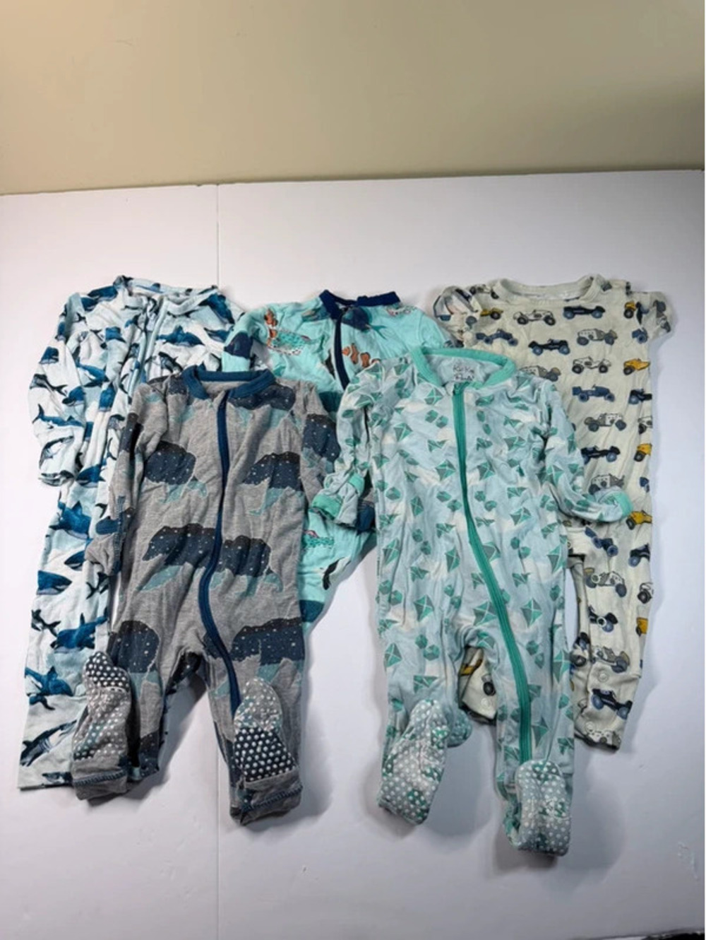 Posh Peanut and Kickee Pants Lot of 5 Bamboo Zipper Footie Sleepers 3-6 Months
